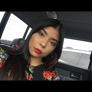 Meet your Posher, Natali